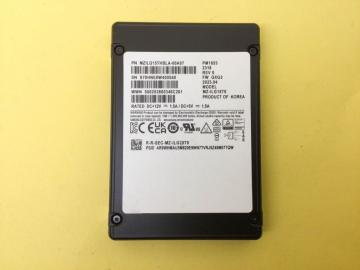 Ổ cứng SSD 15.36TB Samsung PM1653 SAS 24Gbps 2.5 Enterprise - MZILG15THBLA-00A07